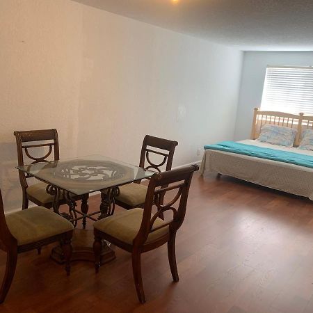 Bedroom Suite In Lauderdale Lakes Townhome Fort Lauderdale Ngoại thất bức ảnh