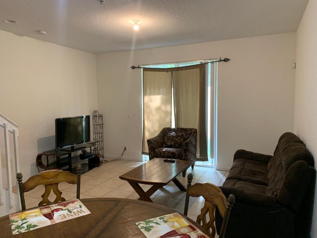 Bedroom Suite In Lauderdale Lakes Townhome Fort Lauderdale Ngoại thất bức ảnh