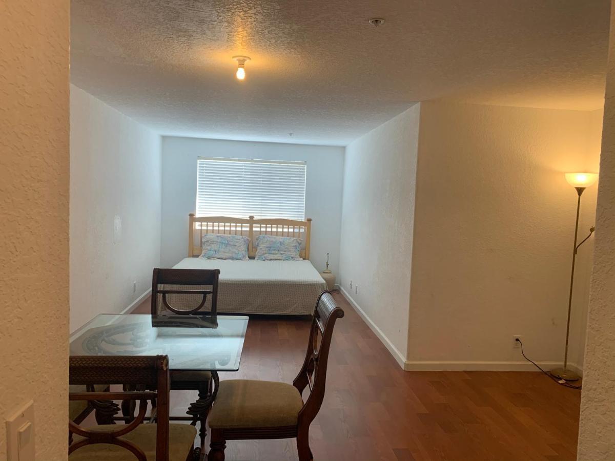 Bedroom Suite In Lauderdale Lakes Townhome Fort Lauderdale Ngoại thất bức ảnh