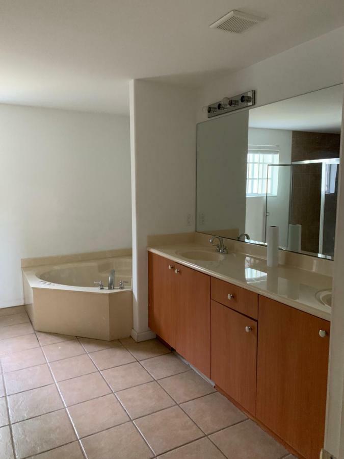 Bedroom Suite In Lauderdale Lakes Townhome Fort Lauderdale Ngoại thất bức ảnh