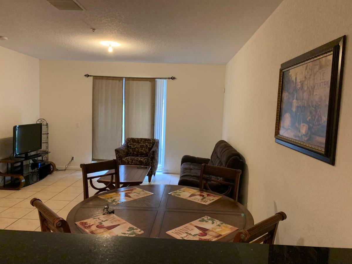 Bedroom Suite In Lauderdale Lakes Townhome Fort Lauderdale Ngoại thất bức ảnh